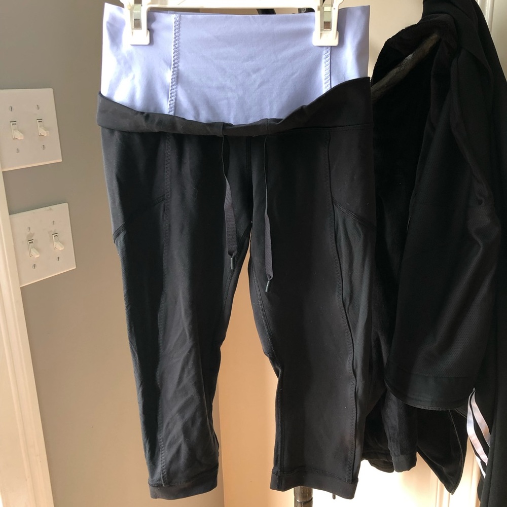 Women’s lululemon crop 6